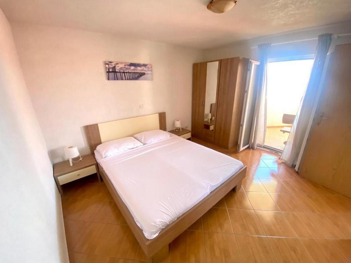 Seaside Secluded Apartments Cove Tvrdni Dolac, Hvar - 12655 Gdinj Exterior foto