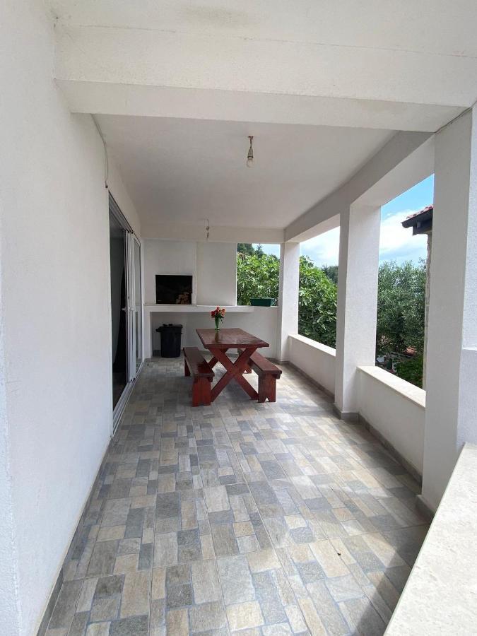 Seaside Secluded Apartments Cove Tvrdni Dolac, Hvar - 12655 Gdinj Exterior foto